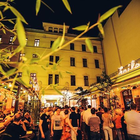 Apartment At Gozsdu Courtyard #Partyzone #Downtown #Freeparking Budapešť Exteriér fotografie