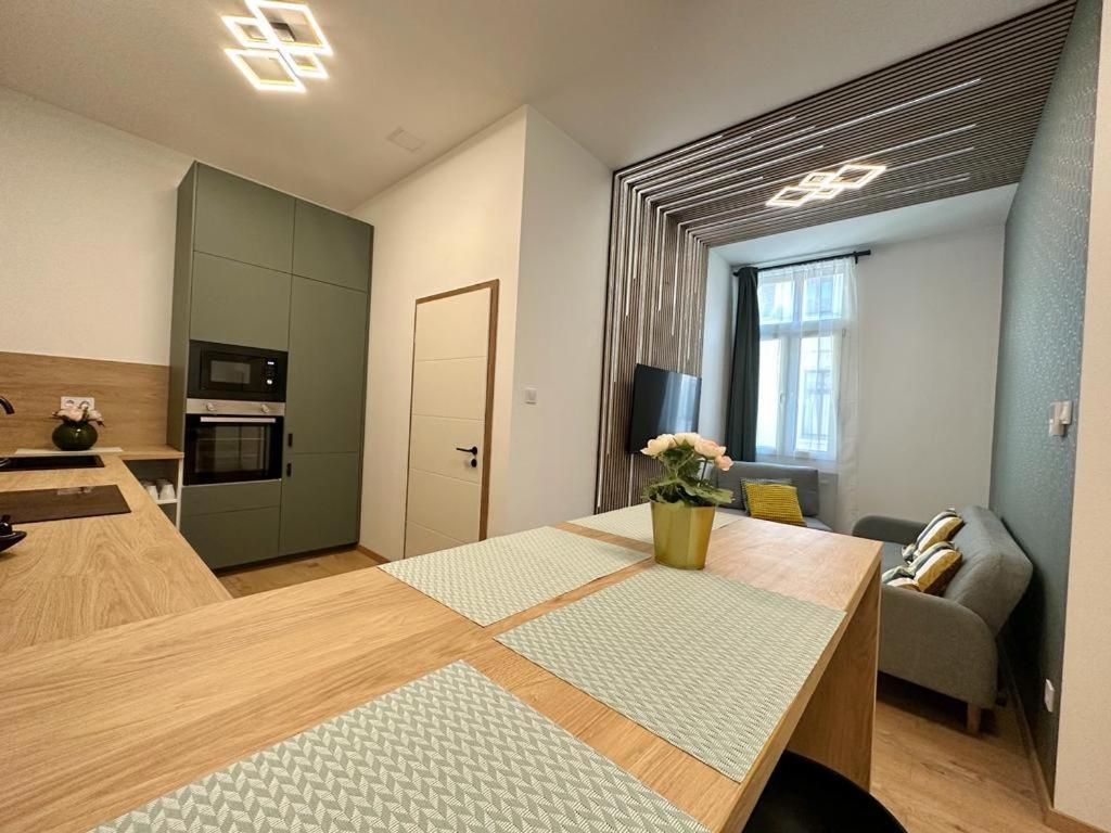 Apartment At Gozsdu Courtyard #Partyzone #Downtown #Freeparking Budapešť Exteriér fotografie
